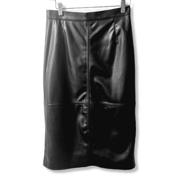 𝅺nwt H&M Black Vegan Faux Leather Midi Skirt Size 6 - Picture 5 of 8